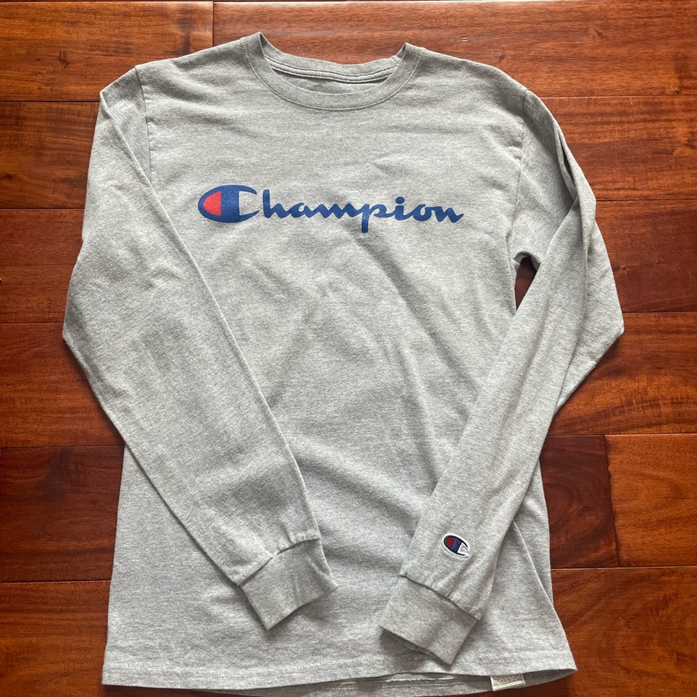 Champion Men’s Long Sleeve Gray T-Shirt